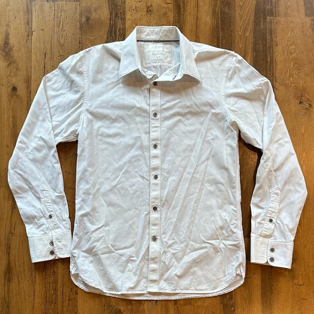 American Eagle Outfitters Premium Vintage Fit White Dress Shirt